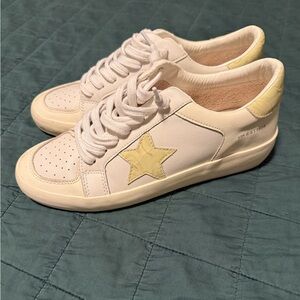Vintage Havana Cream Sneakers with Star